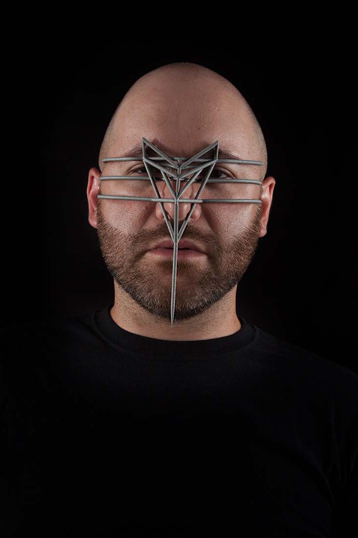 face-cage-1-zach-blas_portrait-383x575